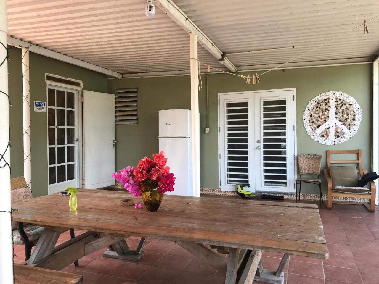ויסקז Isla Hermosa Guesthouse מראה חיצוני תמונה
